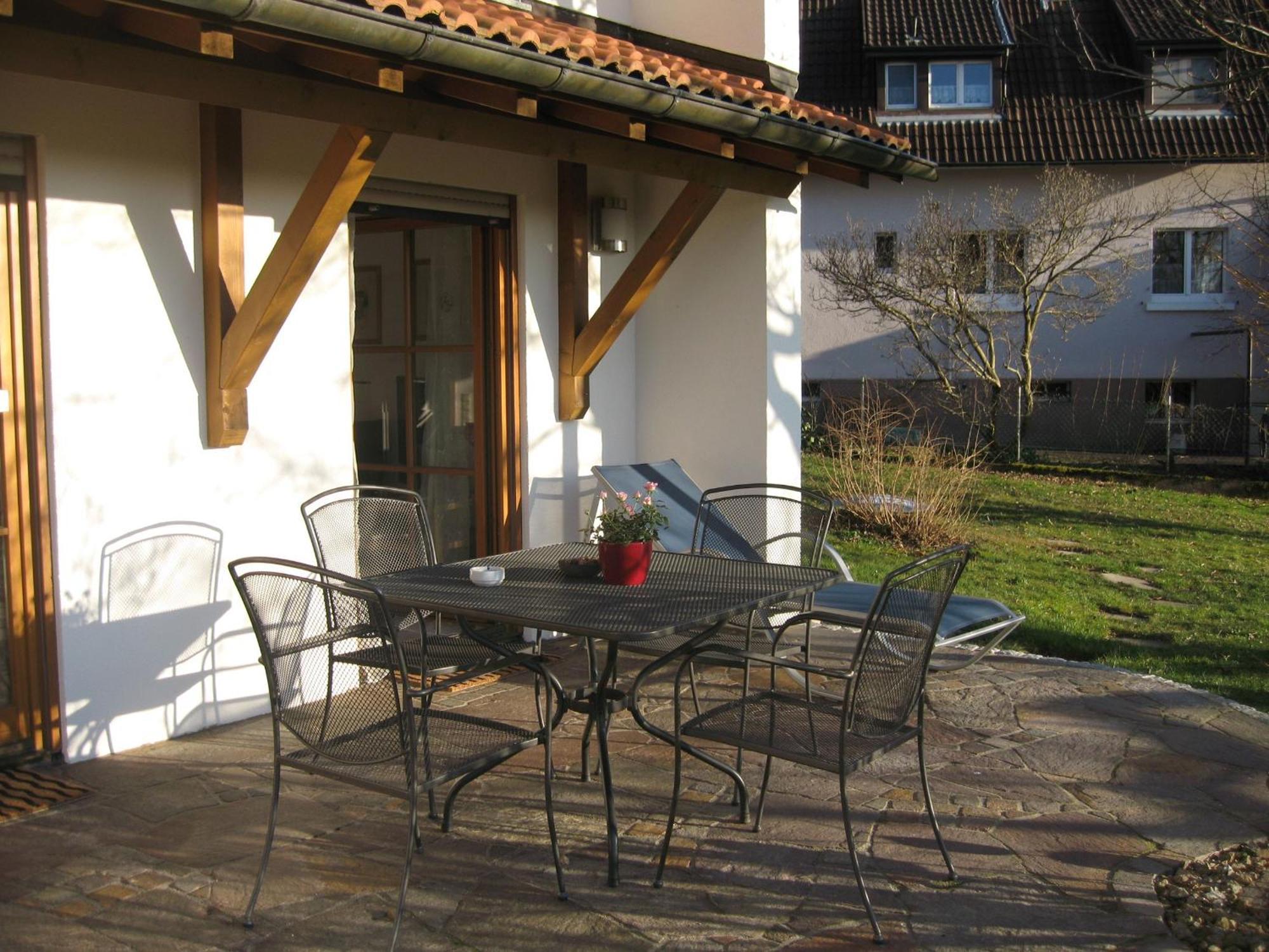 Unterm Nussbaeumle Apartment Adelhausen Bagian luar foto
